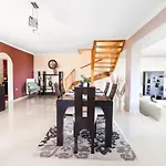 Korda's House *